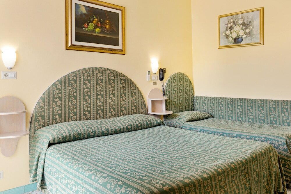 Фото Hotel Carmencita