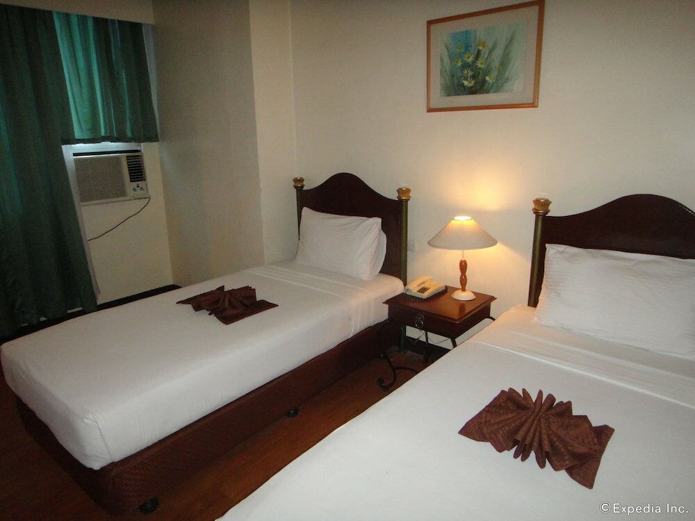 Фото The Golden Peak Hotel & Suites powered by Cocotel