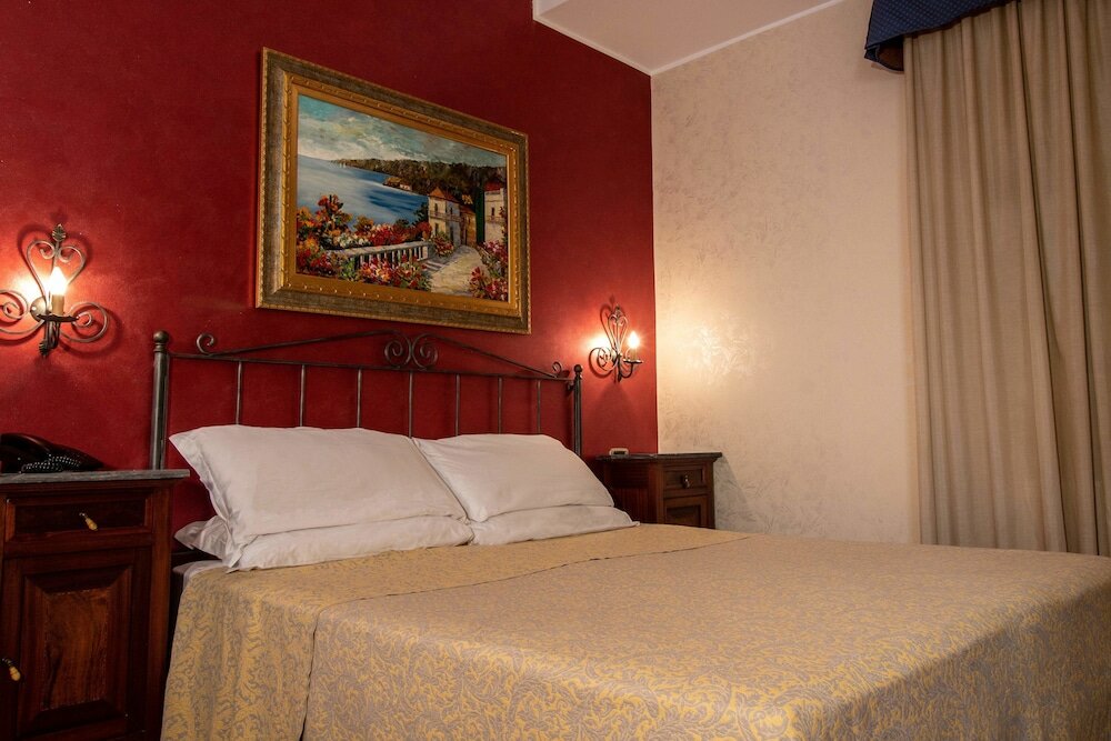 Фото Hotel Conte Ruggero