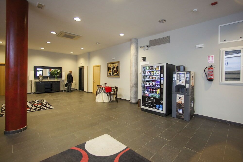 Фото Hotel Sirimiri