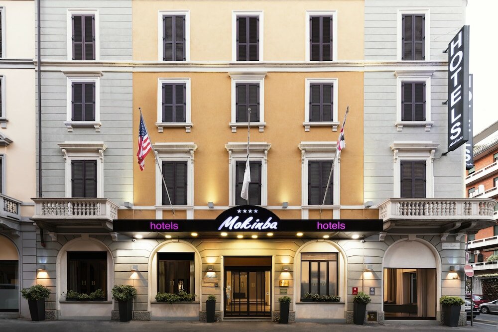 Фото отеля 1