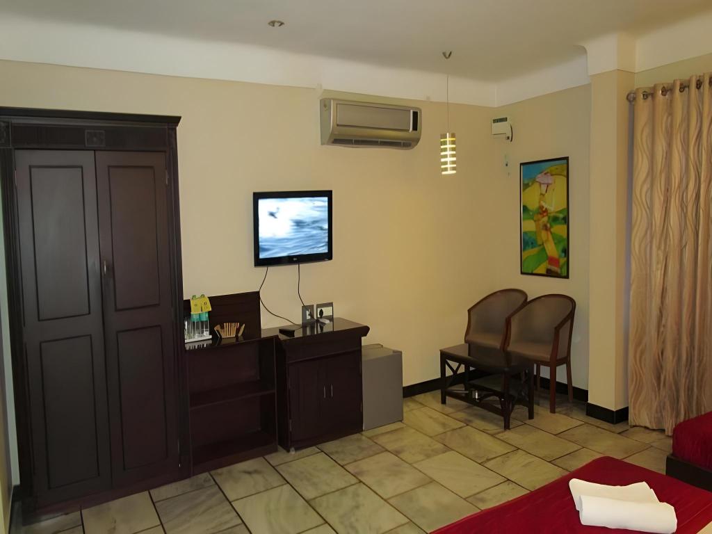 Фото Hotel Subham