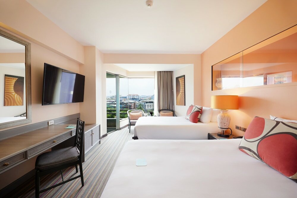 Фото The Bayview Hotel Pattaya