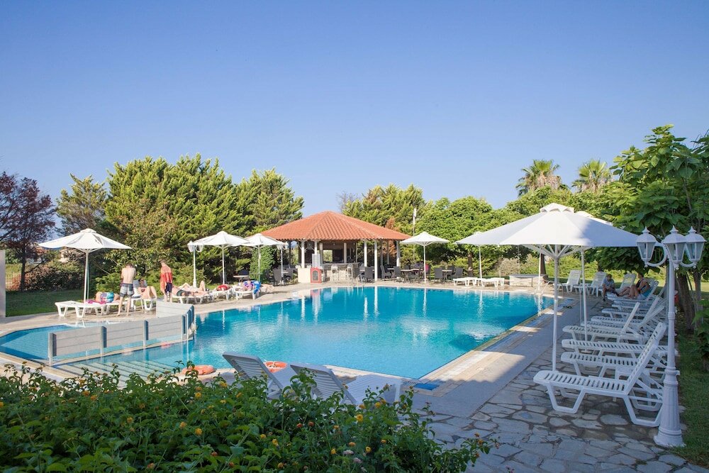 Фото Acrotel Lily Ann Village