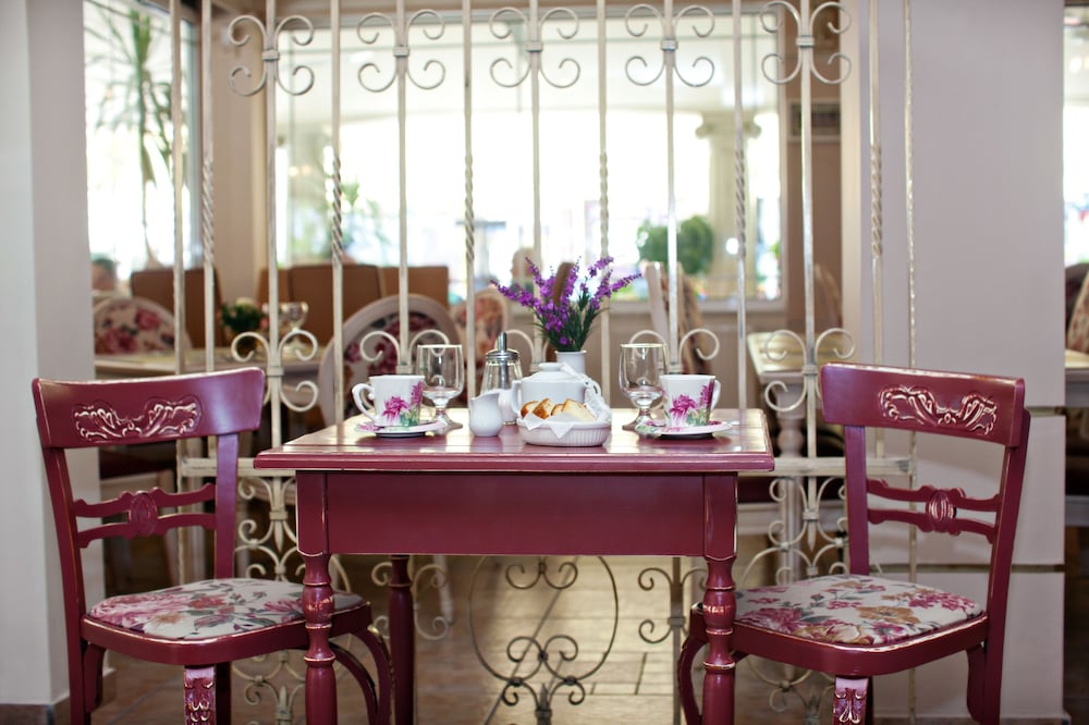 Фото Parthenon Art Hotel