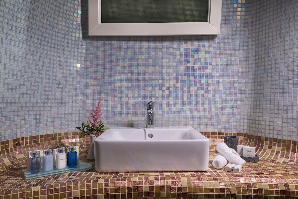 Фото White Santorini