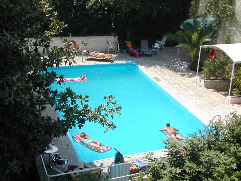 Фото Stefanakis Apartments