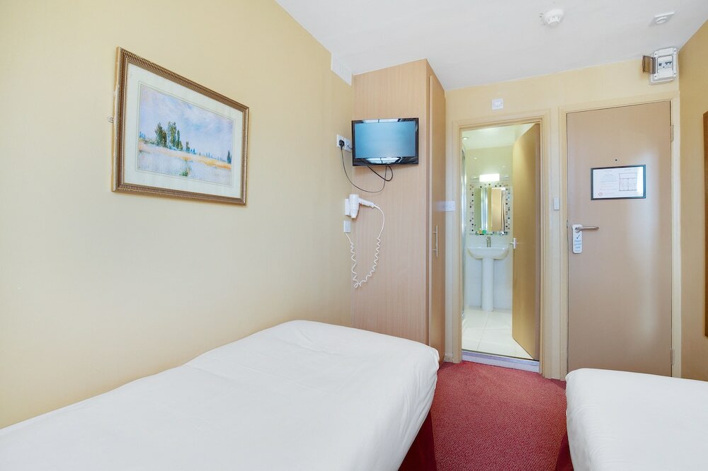 Фото Park Avenue Inn Craven Hotel