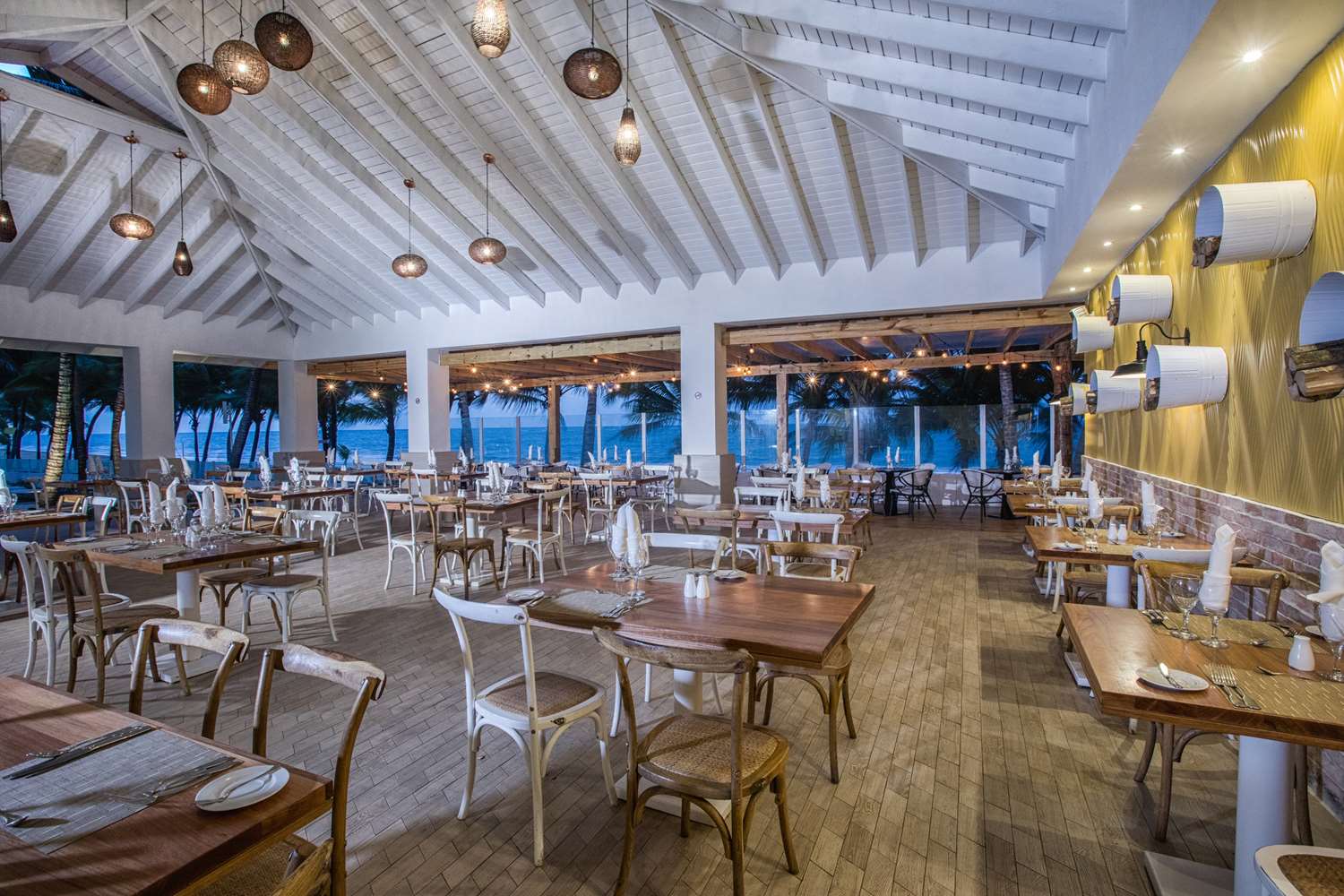 Фото Viva Tangerine by Wyndham, A Trademark All Inclusive