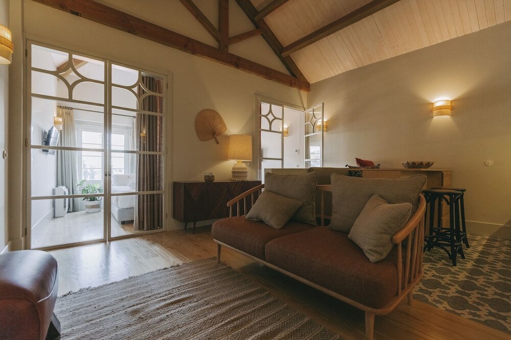 Фото Torel 1884 Suites & Apartments