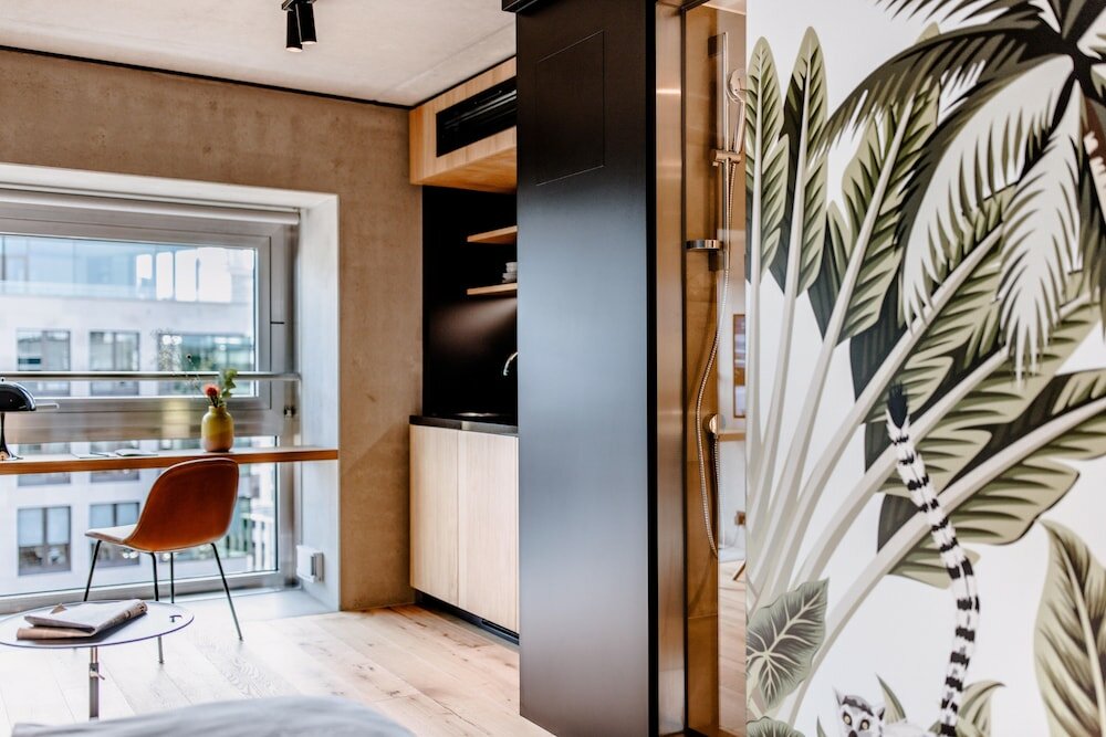 Фото The Flag West M.