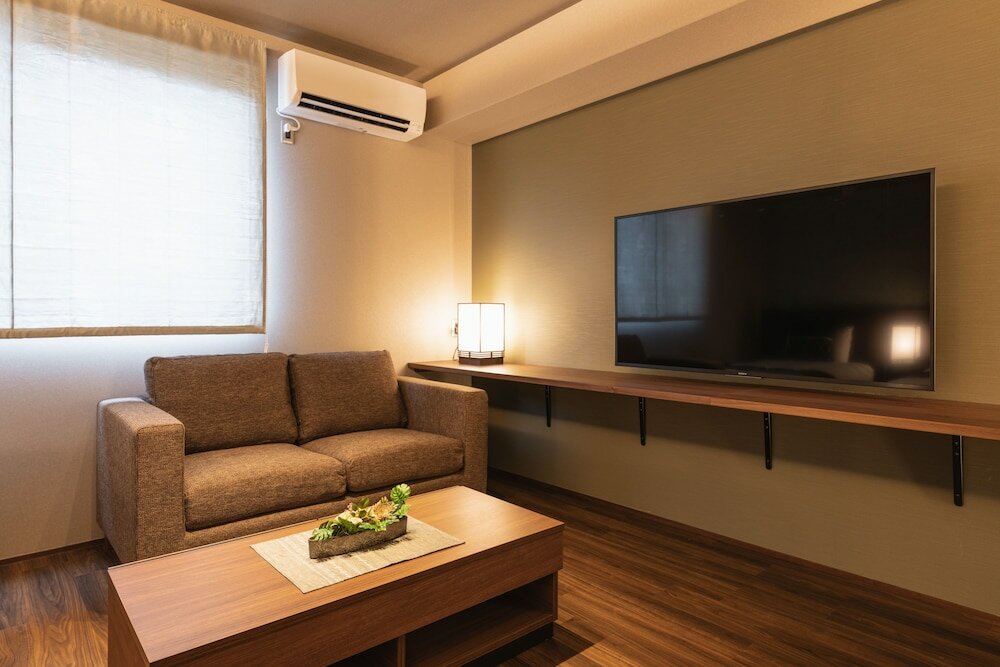 Фото Grand Base Iolani