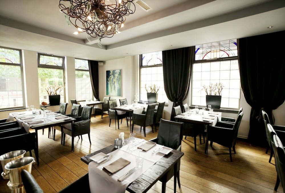 Фото Fletcher Hotel-Restaurant De Korenbeurs