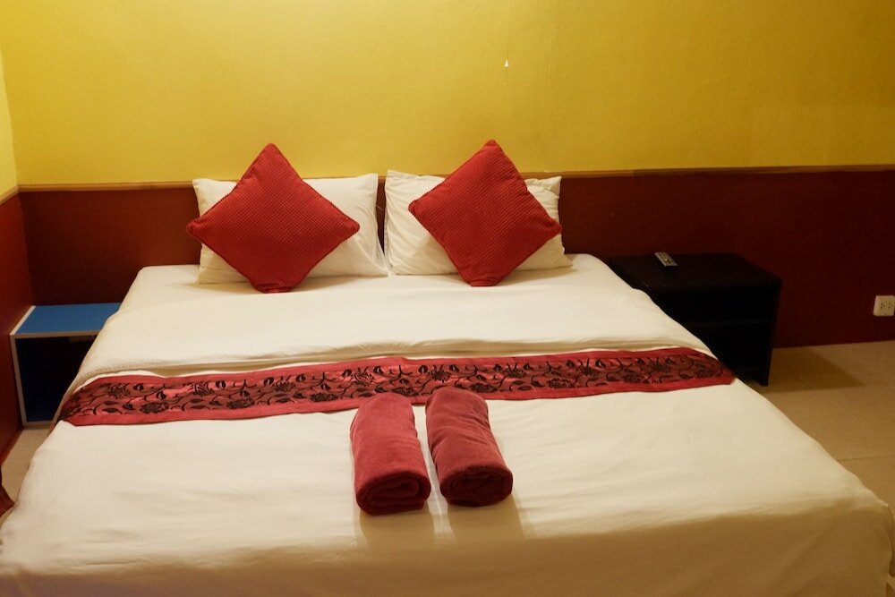 Фото Phuket Airport Overnight Hotel