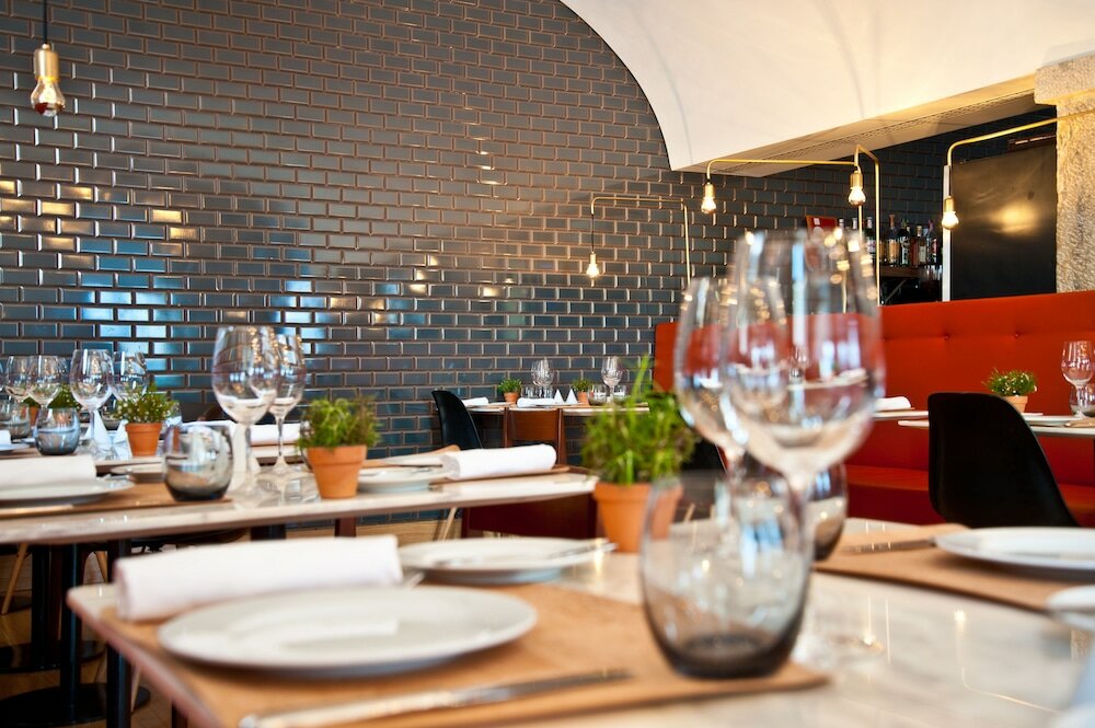 Фото Lisboa Carmo Hotel