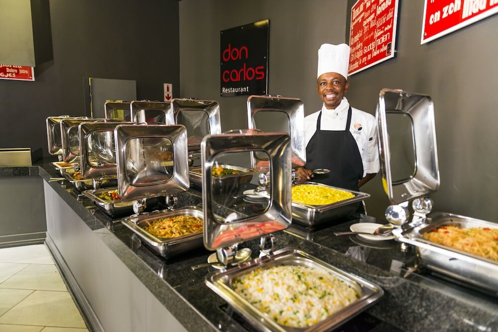 Фото Protea Hotel by Marriott Gaborone Masa Square