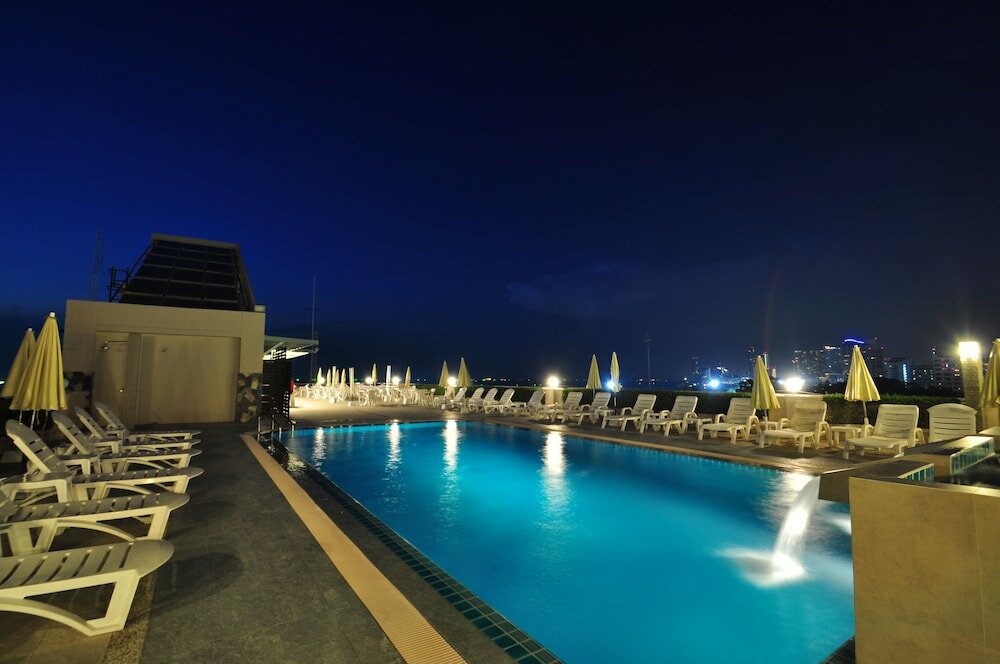 Фото Flipper Lodge Hotel