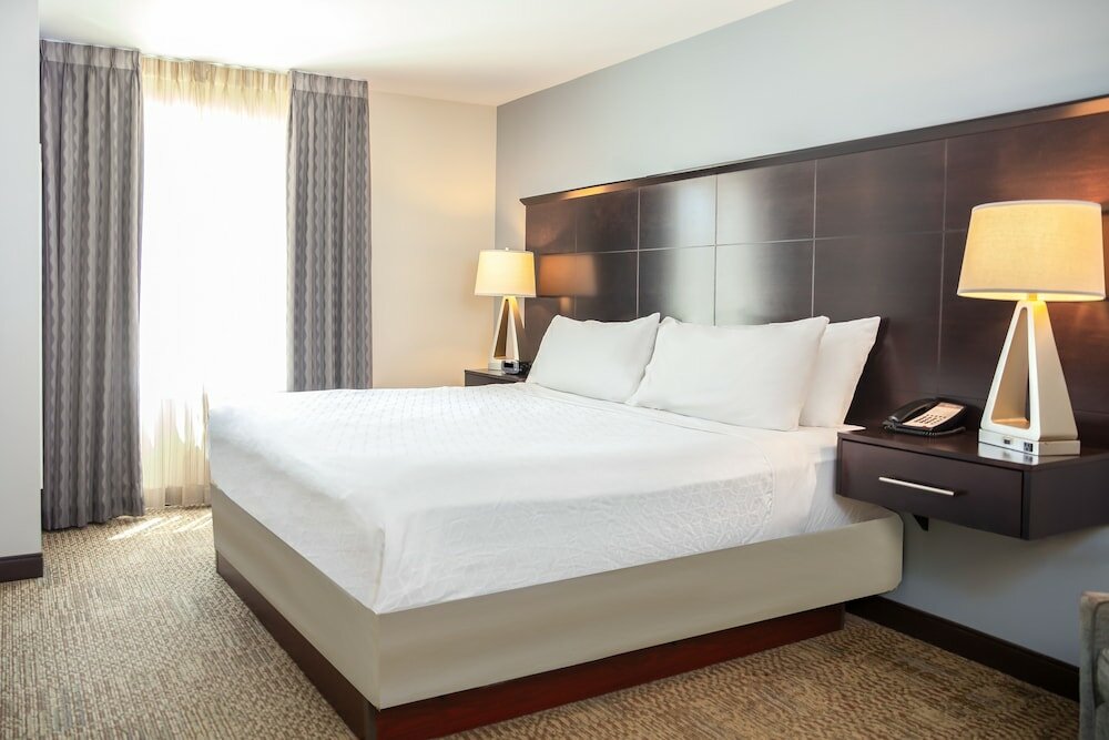 Фото Staybridge Suites Phoenix - Chandler, an Ihg Hotel