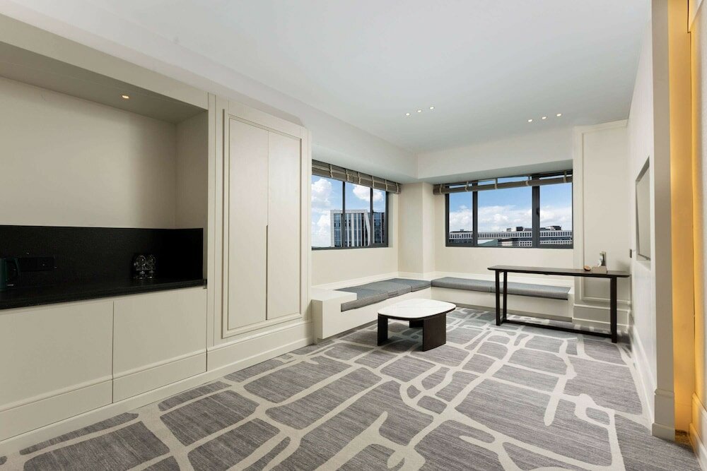 Фото Wingate by Wyndham Wuhan Optics Valley