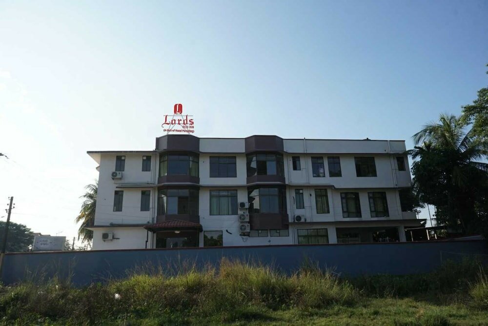 Фото Pemaling Lords Eco Inn Guwahati