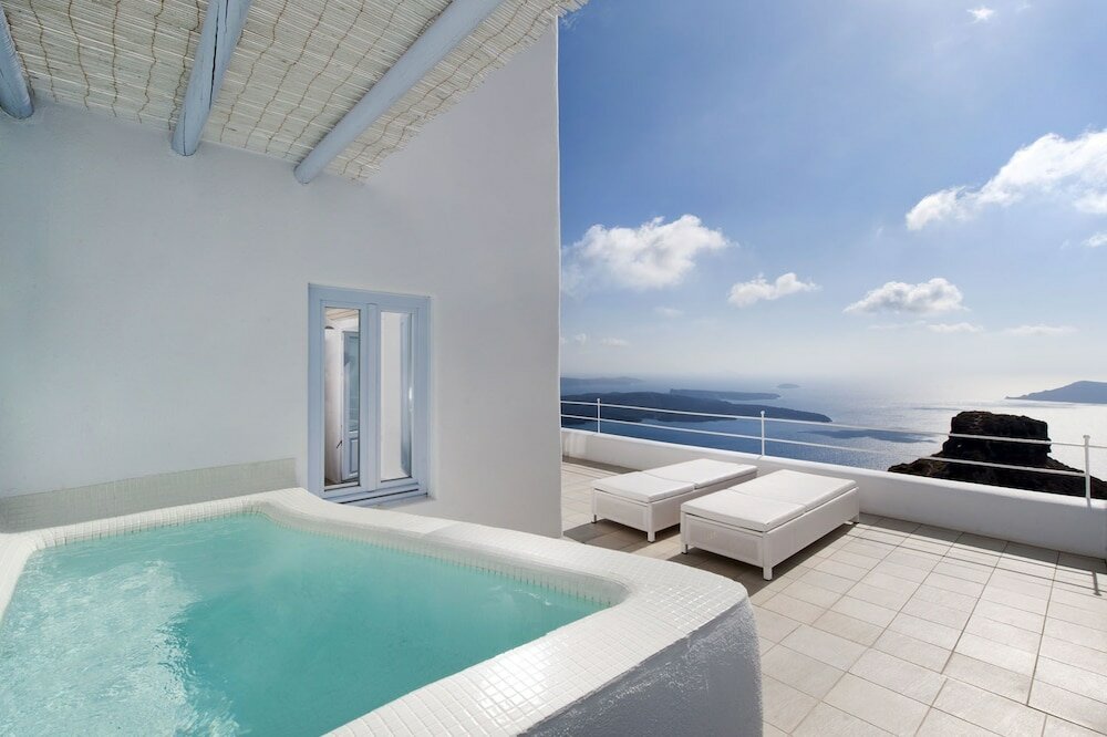 Фото Astra Suites