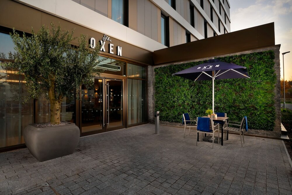 Фото Courtyard by Marriott Oxford South