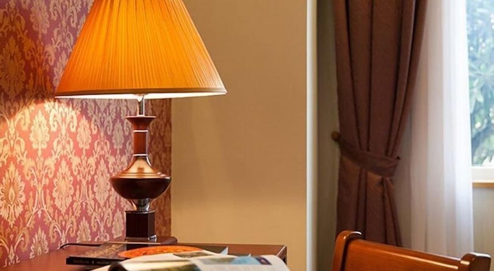 Фото First Eden Hotel