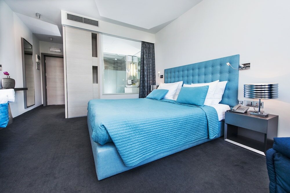 Фото Hotel Arupinum