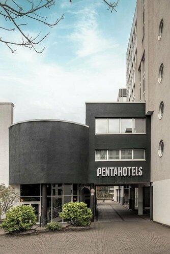 Внешний вид отеля Pentahotel Wiesbaden в Висбадене, фото 1