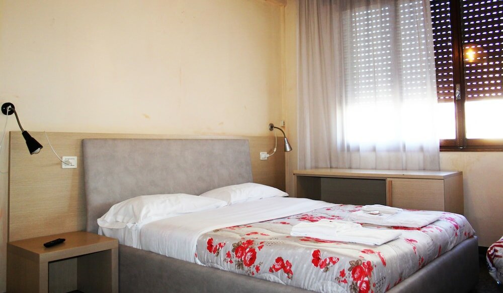 Фото Hotel Colombo