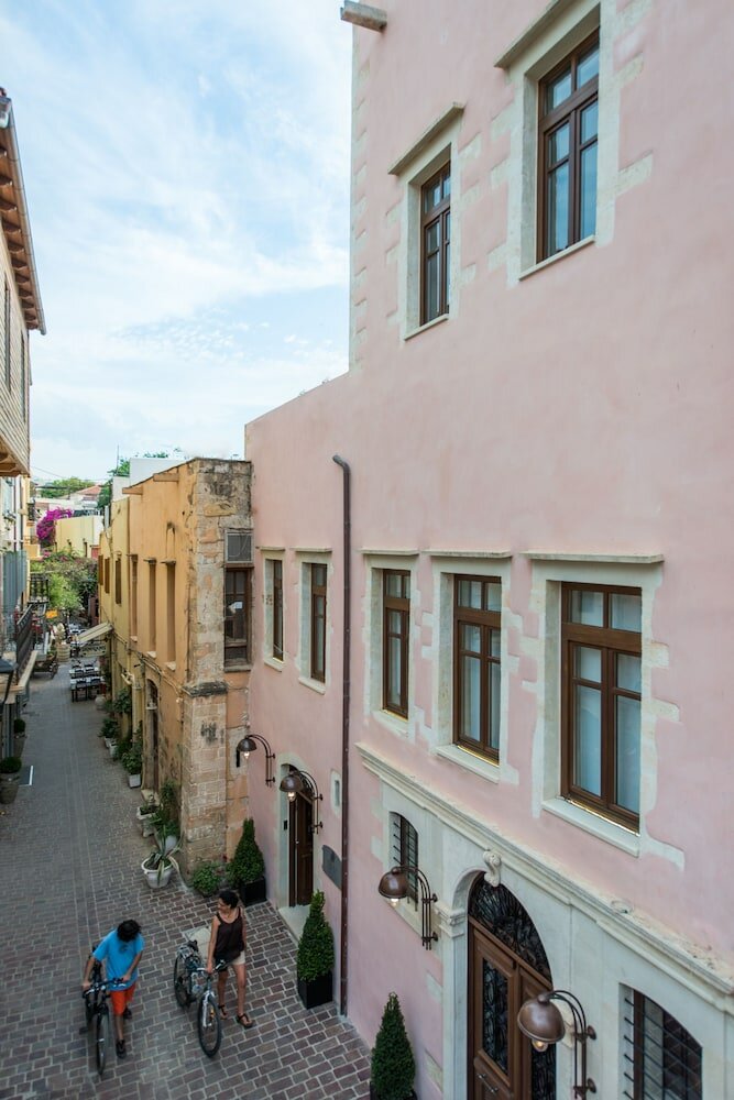 Фото Serenissima Boutique Hotel