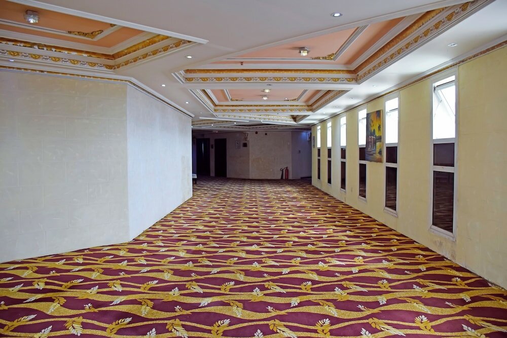 Фото Sandralia Hotel