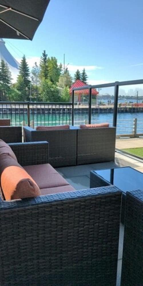 Фото Delta Hotels Sault Ste. Marie Waterfront