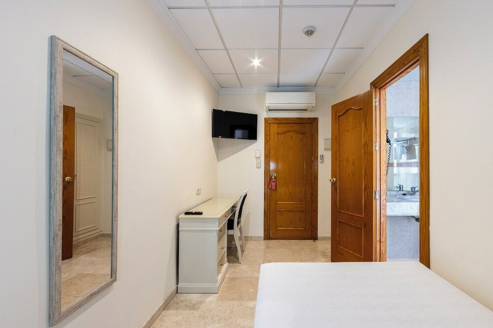 Фото Sacromonte Hotel