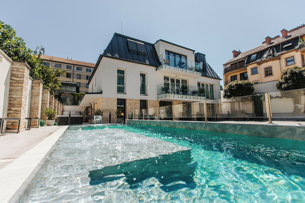 Фото Auris Hotel