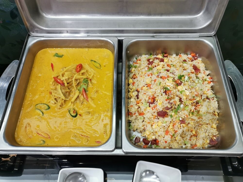 Фото Morakot Hotel Chumphon