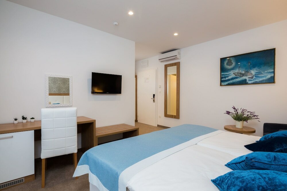 Фото Hotel Corner