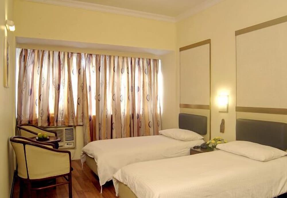 Фото Regency Hotel Mumbai