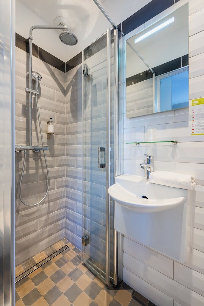 Фото Hôtel District République