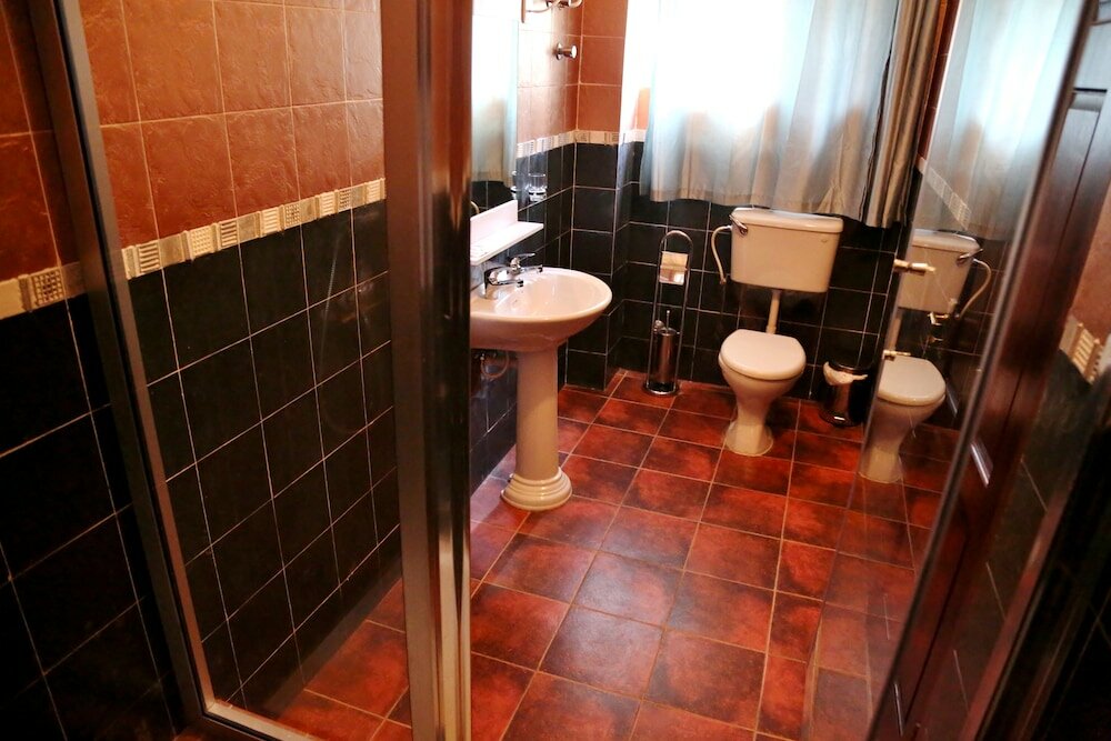 Фото Eden Vale Hotel