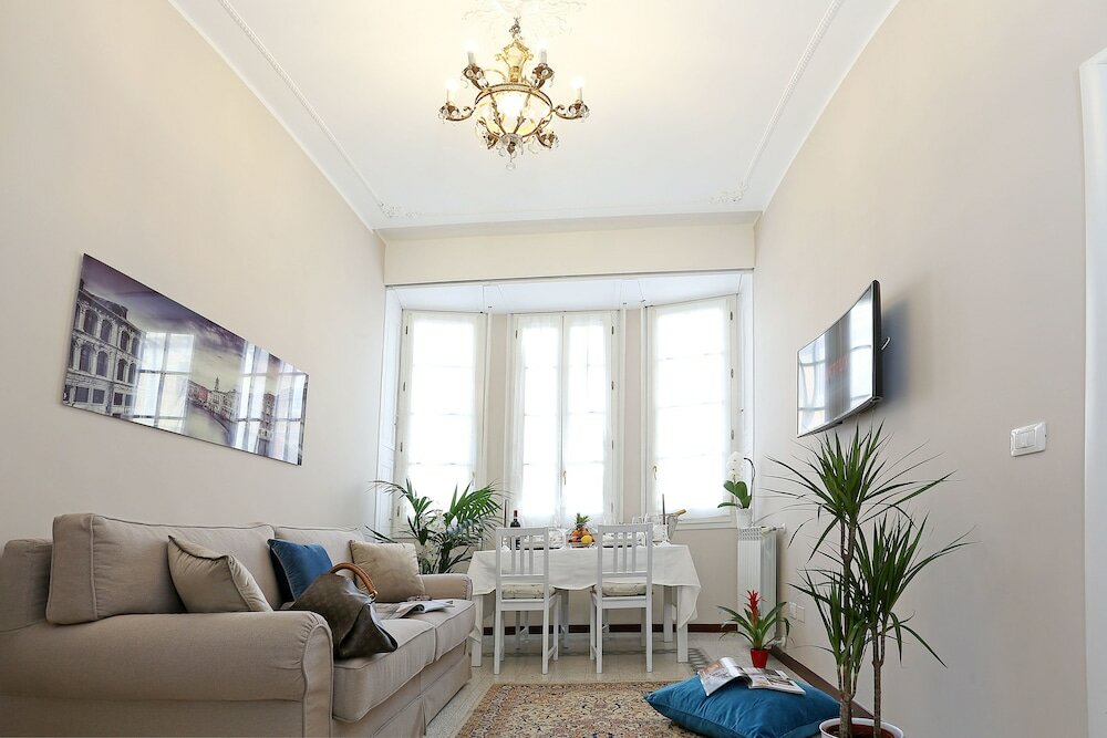 Фото Liberty Rome Suites