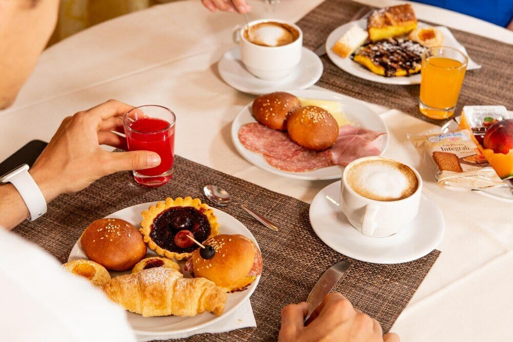 Фото Hotel Dusseldorf