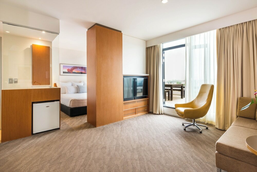 Фото Novotel Christchurch Cathedral Square