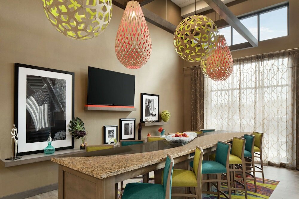 Фото Hampton Inn & Suites St. Louis/Alton