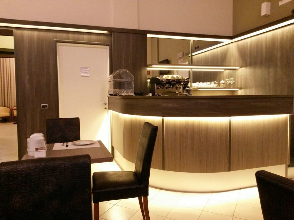 Фото Hotel Brenta Milano