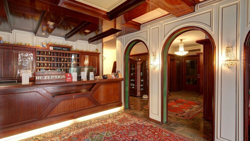 Фото отеля 2