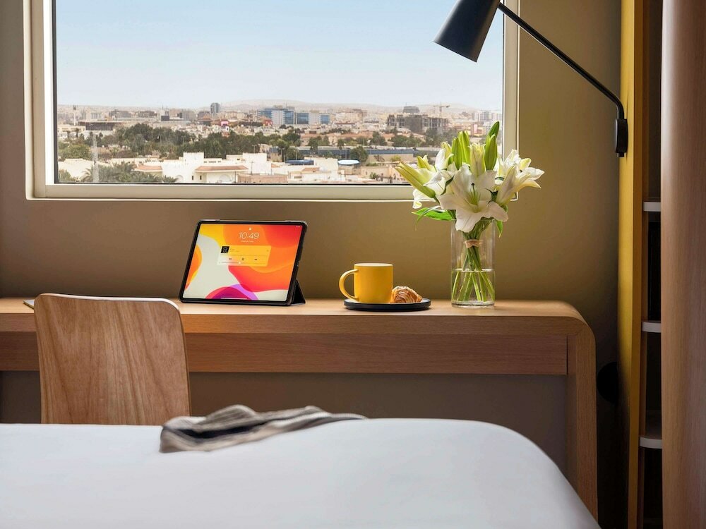 Фото Ibis Jeddah Malik Road