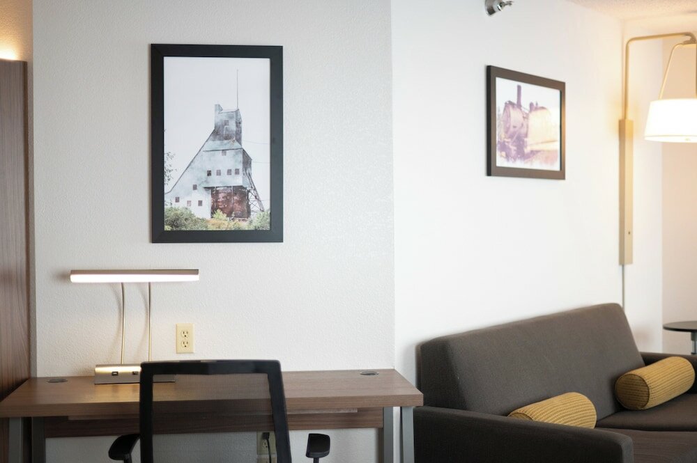 Фото Holiday Inn Express Houghton-Keweenaw, an Ihg Hotel