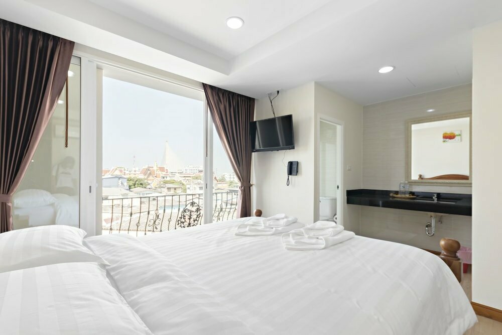 Hotel Royale 8 Ville , Bangkok, photo