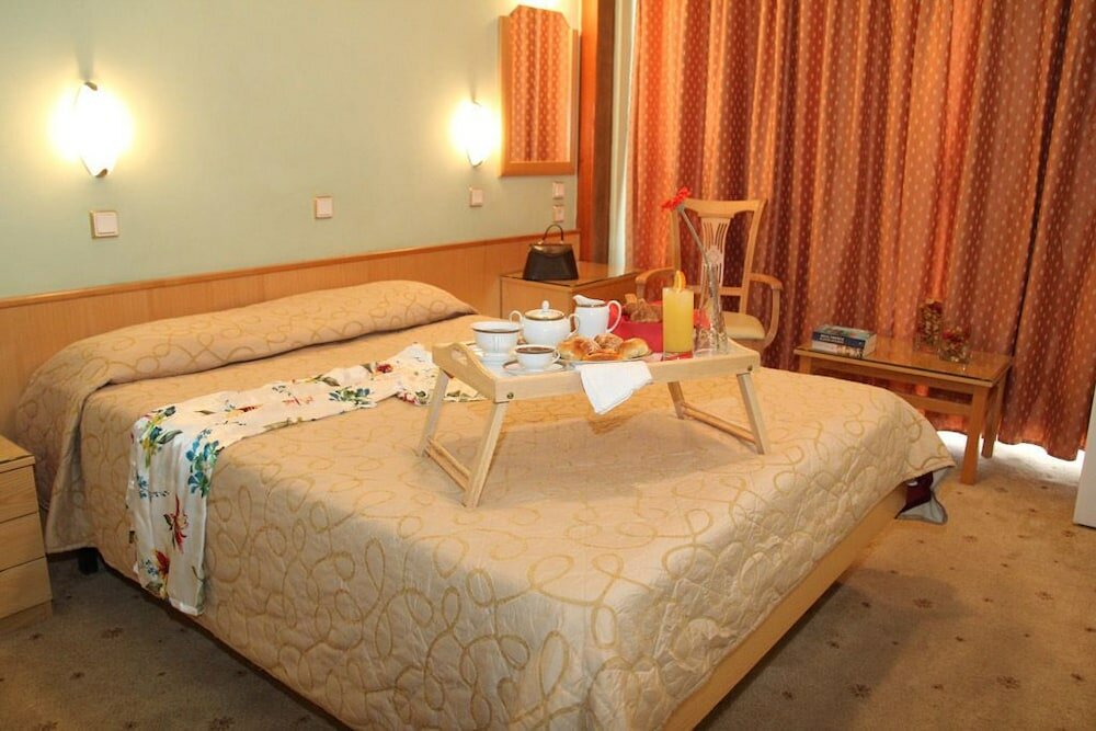 Фото Hotel Xanthippion